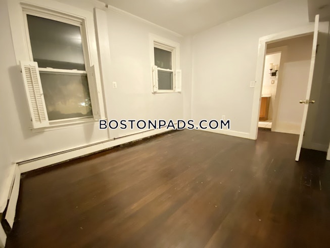 Roxbury Crossing - $4,500+ /mo
