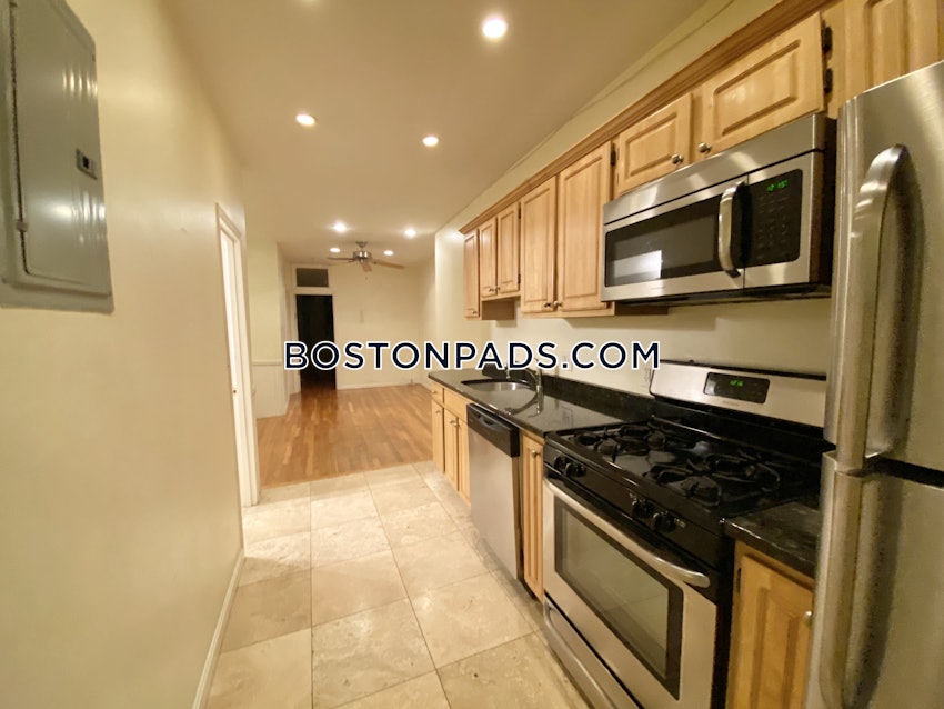 BOSTON - NORTHEASTERN/SYMPHONY - 4 Beds, 1 Bath - Image 2