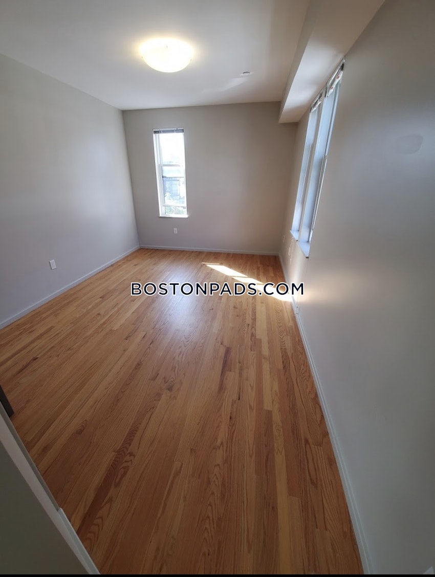 BOSTON - ALLSTON - 5 Beds, 2.5 Baths - Image 34