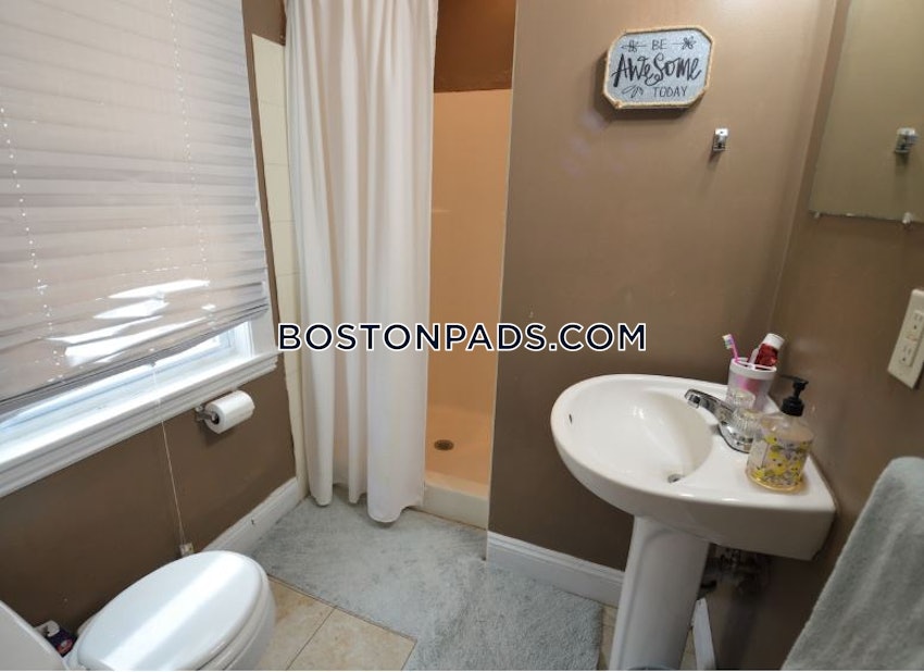BOSTON - ALLSTON - 4 Beds, 2 Baths - Image 11