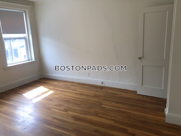 Boston - 2 Beds, 1 Baths