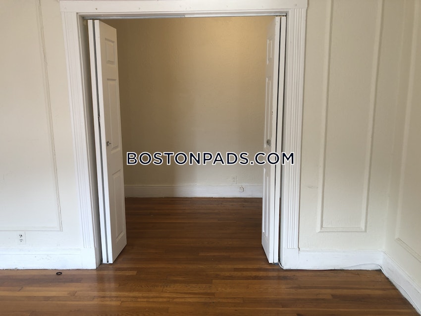 BOSTON - ALLSTON/BRIGHTON BORDER - 2 Beds, 1 Bath - Image 11