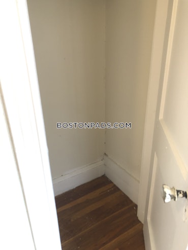 Boston - 2 Beds, 1 Baths