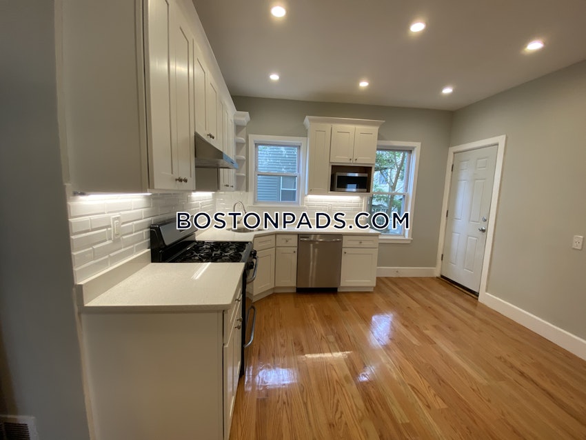 BOSTON - JAMAICA PLAIN - FOREST HILLS - 4 Beds, 2 Baths - Image 58