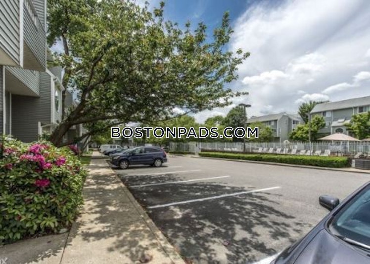 North Beacon St., Boston