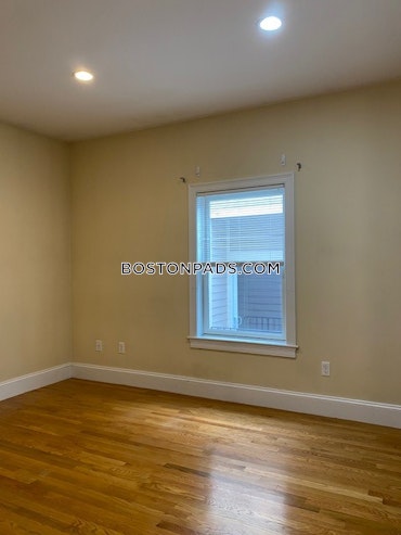 Boston - 3 Beds, 1 Baths