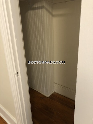 Boston - 1 Beds, 1 Baths