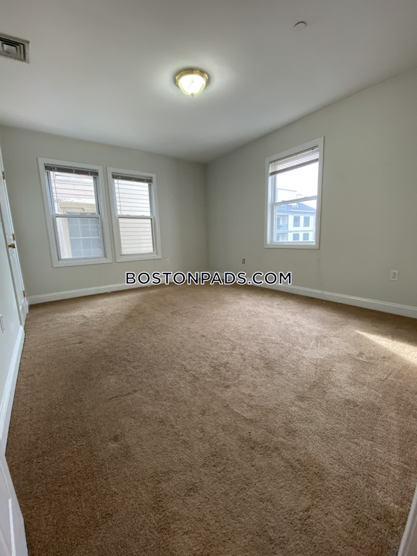 BOSTON - SOUTH BOSTON - WEST SIDE - 3 Beds, 1 Bath - Image 10