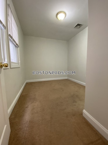 Boston - 3 Beds, 1 Baths