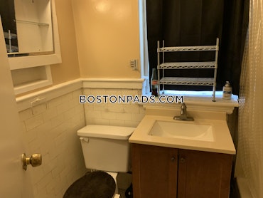 Boston - 0 Beds, 1 Baths