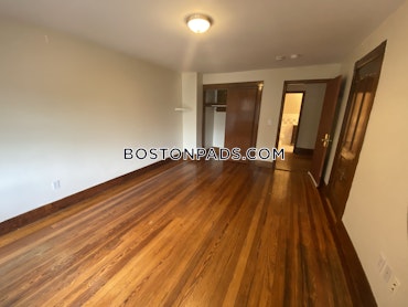 Boston - 3 Beds, 1 Baths