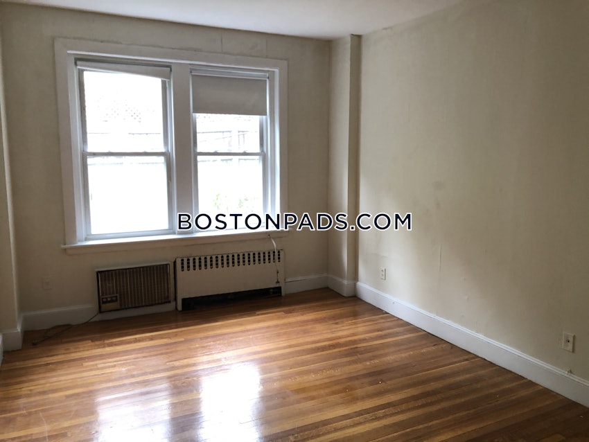 BROOKLINE- WASHINGTON SQUARE - 1 Bed, 2 Baths - Image 5