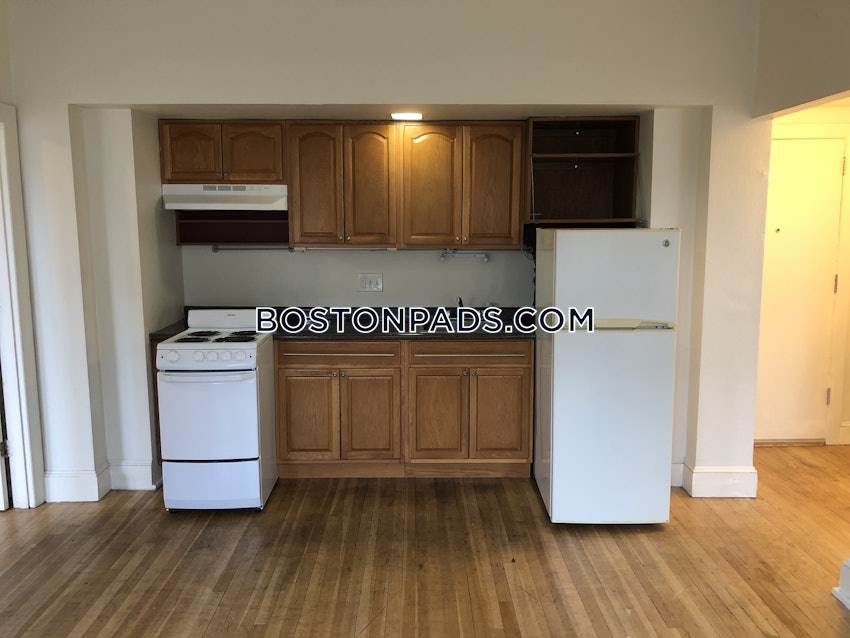 BROOKLINE- WASHINGTON SQUARE - 2 Beds, 1 Bath - Image 6