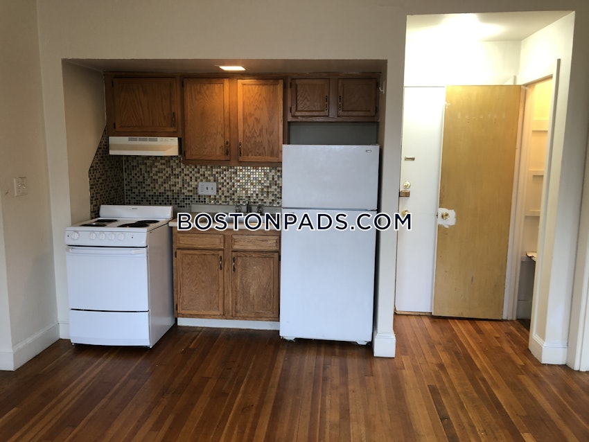 BROOKLINE- WASHINGTON SQUARE - 2 Beds, 1 Bath - Image 31