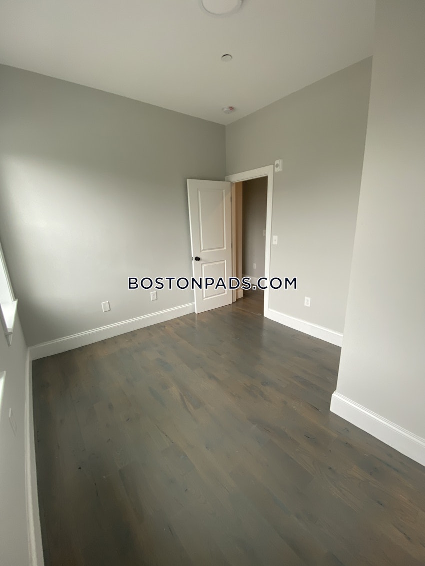 BOSTON - EAST BOSTON - CENTRAL SQ PARK - 4 Beds, 2 Baths - Image 4