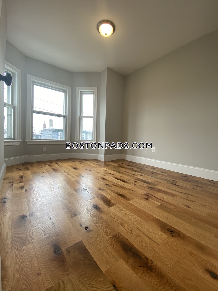 BOSTON - EAST BOSTON - CENTRAL SQ PARK - 4 Beds, 2 Baths - Image 9