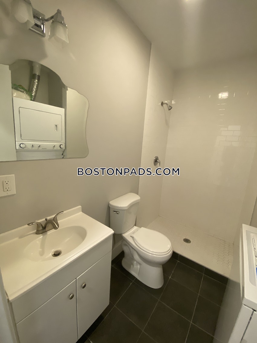 BOSTON - EAST BOSTON - CENTRAL SQ PARK - 4 Beds, 2 Baths - Image 37