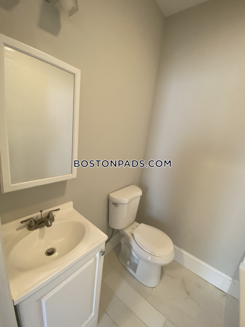 BOSTON - EAST BOSTON - CENTRAL SQ PARK - 4 Beds, 2 Baths - Image 36