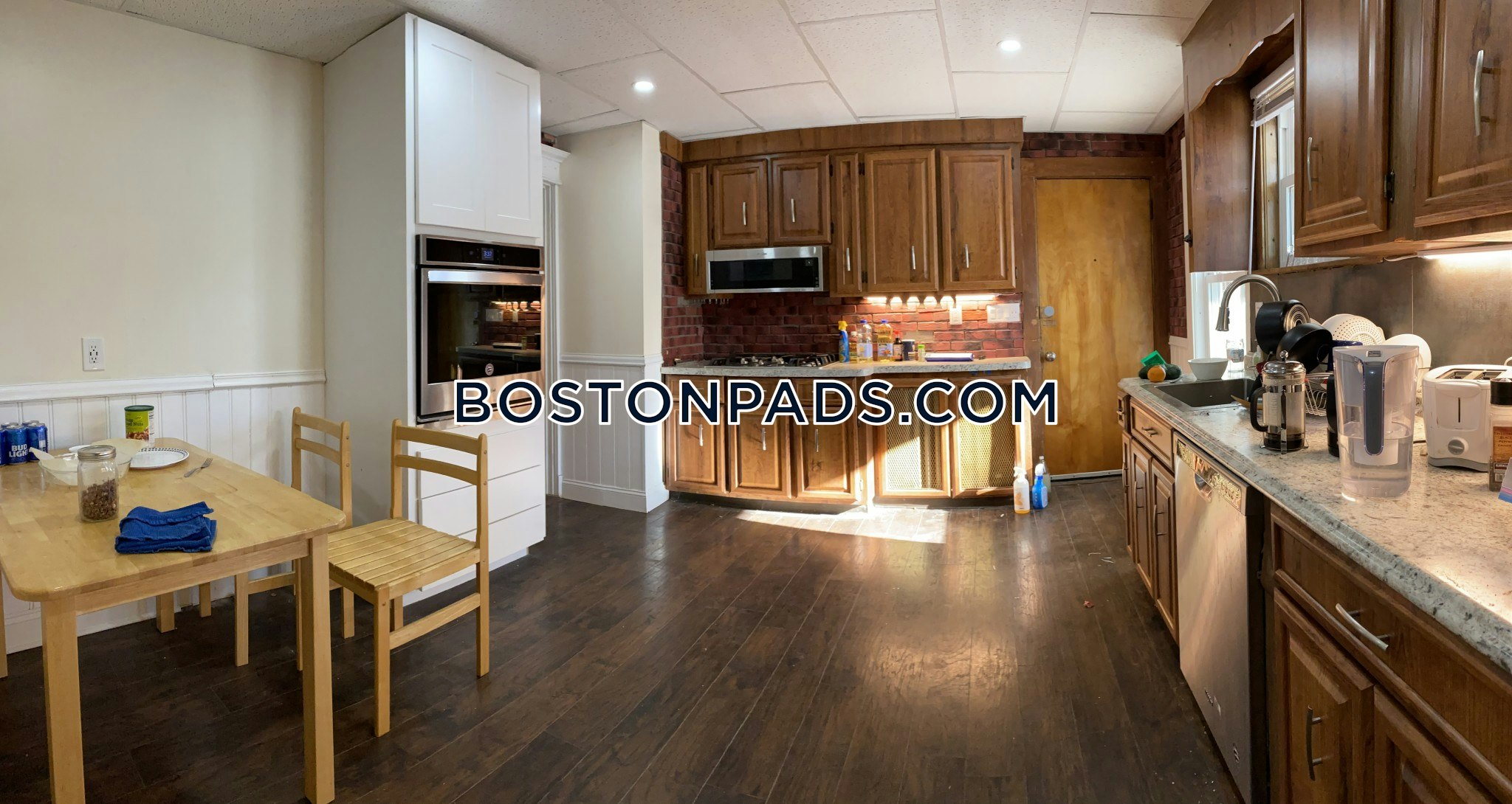 Newton - 5 Beds, 2.5 Baths