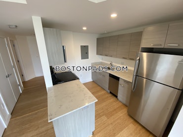 Boston - 2 Beds, 2 Baths