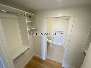 Boston - 2 Beds, 2 Baths