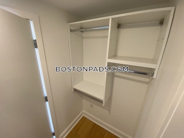 Boston - 2 Beds, 2 Baths