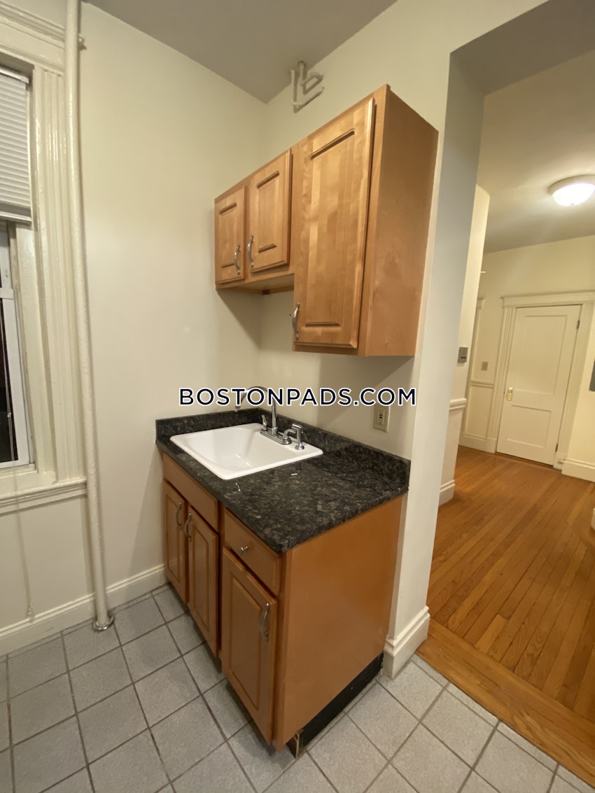 BOSTON - FENWAY/KENMORE - 1 Bed, 1 Bath - Image 1