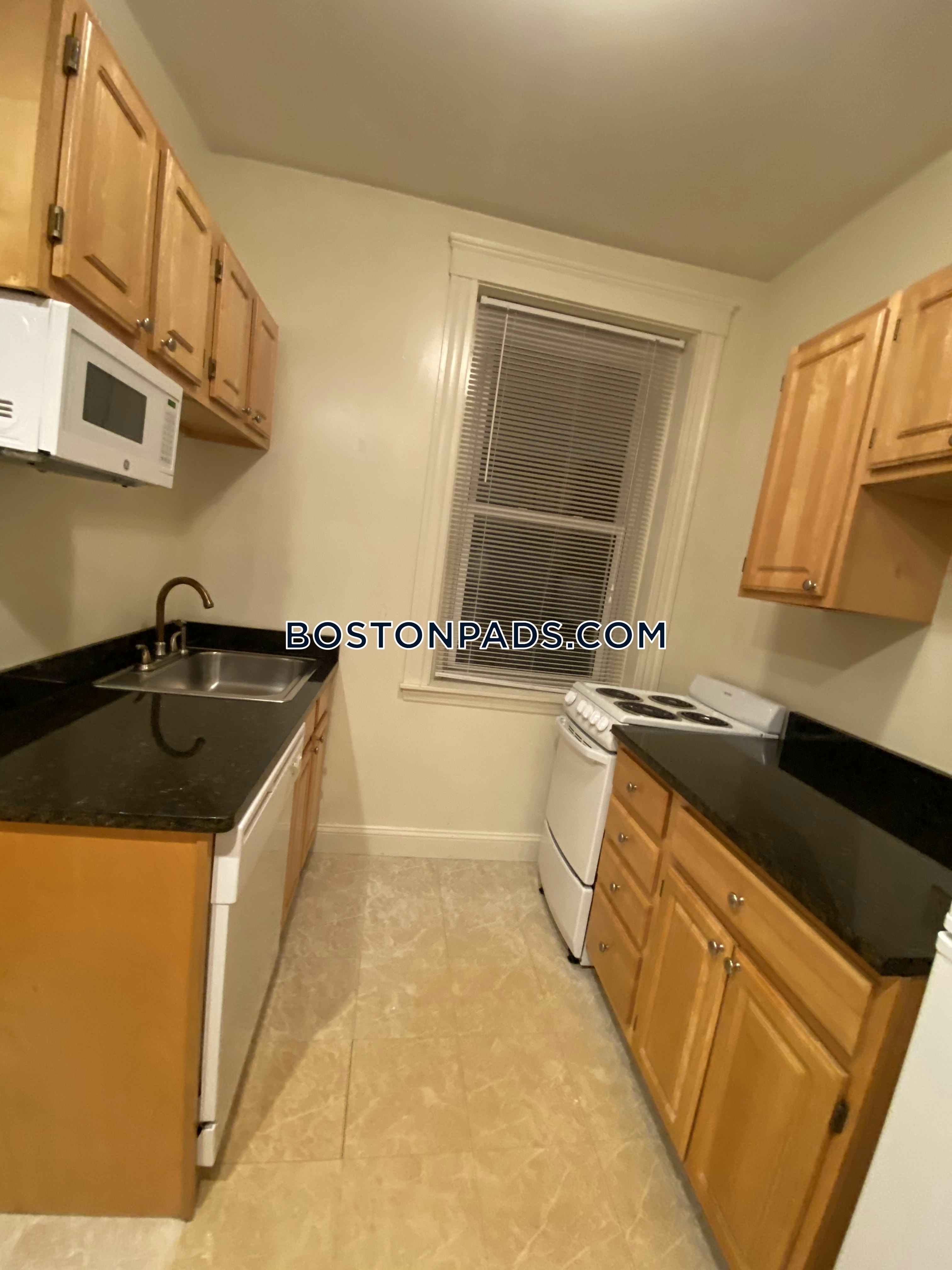 Fenway/kenmore Apartment for rent 1 Bedroom 1 Bath Boston 2,750