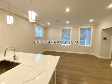 Boston - 2 Beds, 1 Baths