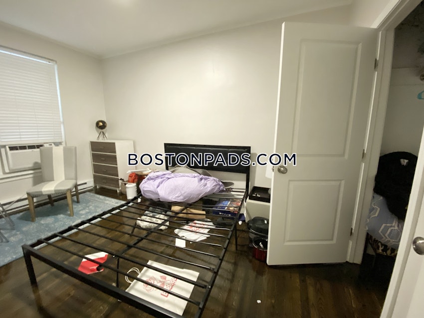 BOSTON - BACK BAY - 3 Beds, 1 Bath - Image 18