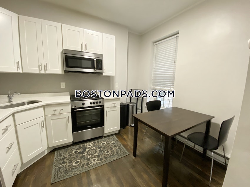 BOSTON - BACK BAY - 3 Beds, 1 Bath - Image 26