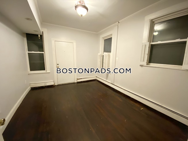 Roxbury Crossing - $4,500+ /mo
