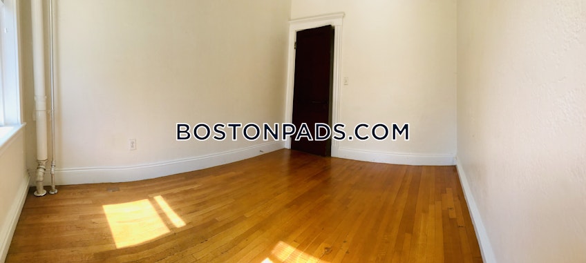 Malden - $2,550+ /month