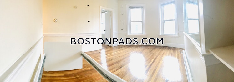 Wait St., Roxbury Crossing