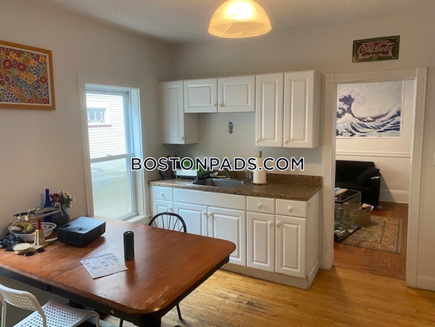 SOMERVILLE - TUFTS - 4 Beds, 1 Bath - Image 1