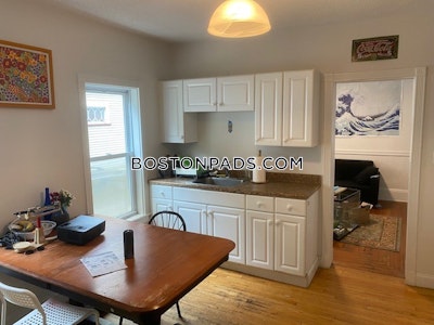 Somerville 4 Beds Tufts  Tufts - $5,600