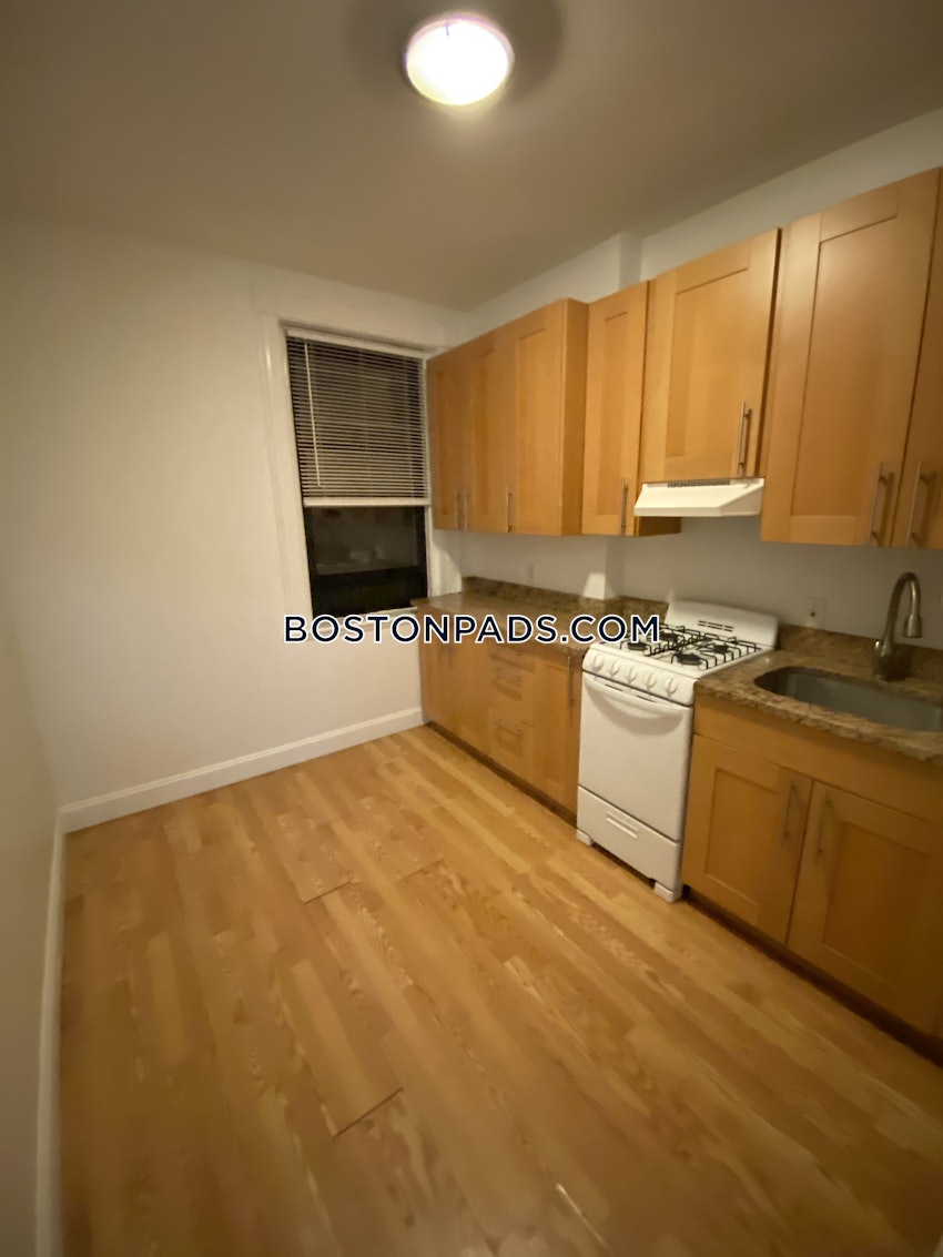 BOSTON - BEACON HILL - 3 Beds, 1 Bath - Image 42