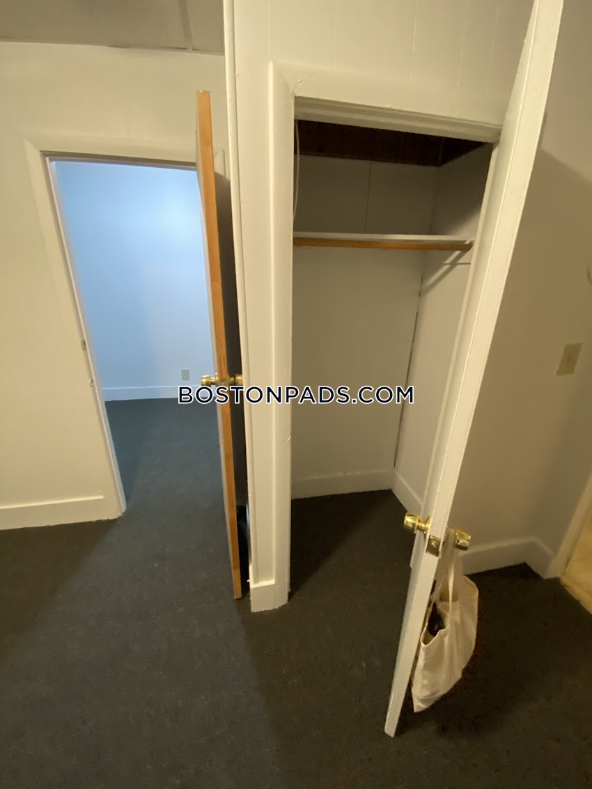 BOSTON - BEACON HILL - 1 Bed, 1 Bath - Image 1