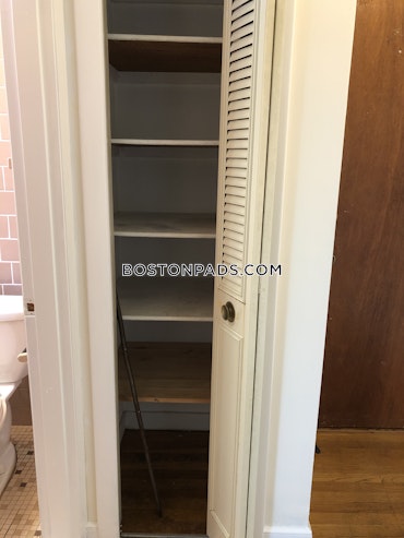 Boston - 1 Beds, 1 Baths