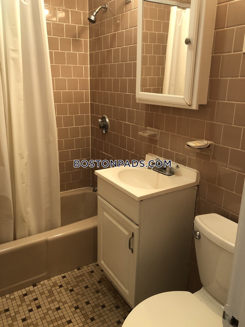 BOSTON - ALLSTON - 1 Bed, 1 Bath - Image 11