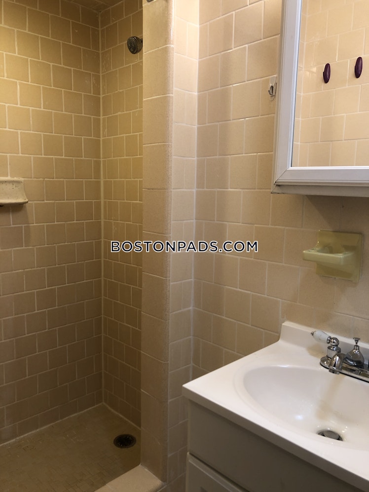 Armington St, Boston