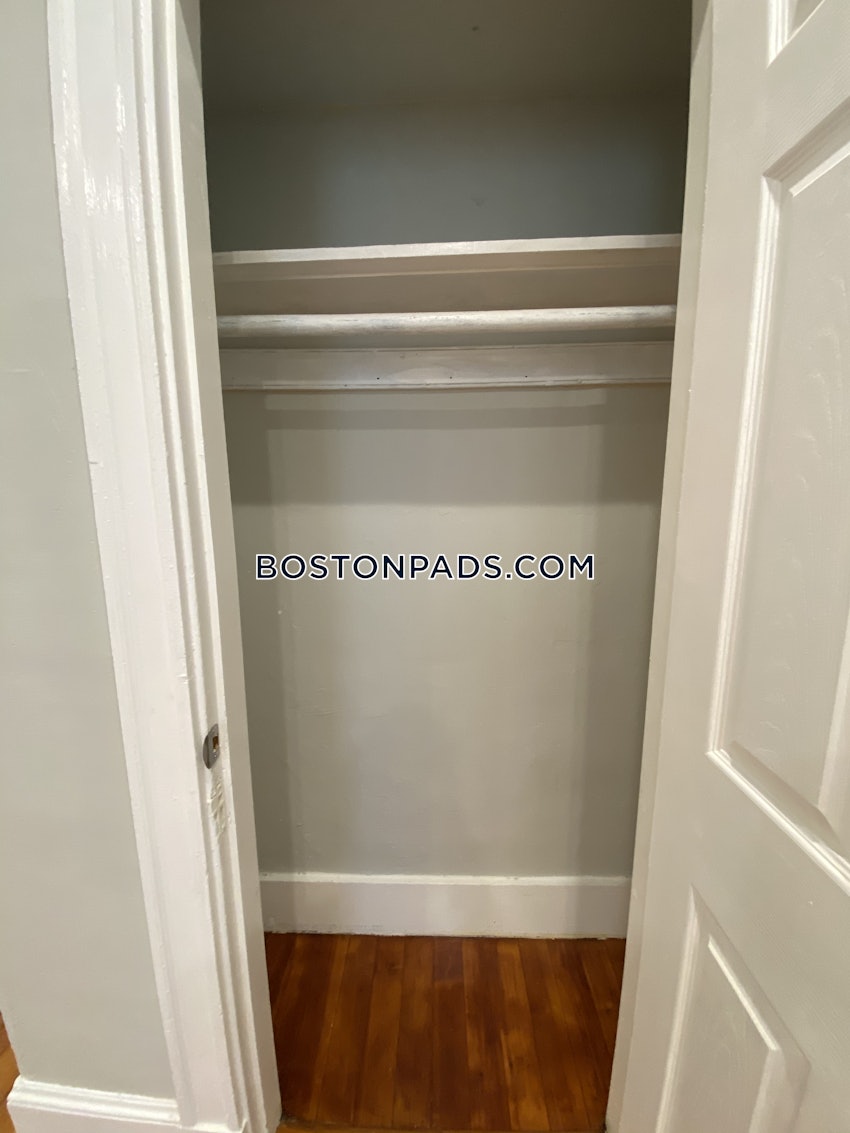 BOSTON - JAMAICA PLAIN - FOREST HILLS - 4 Beds, 2 Baths - Image 24