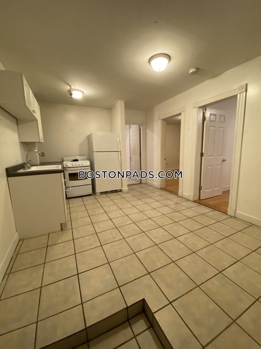 BOSTON - FENWAY/KENMORE - 1 Bed, 1 Bath - Image 36