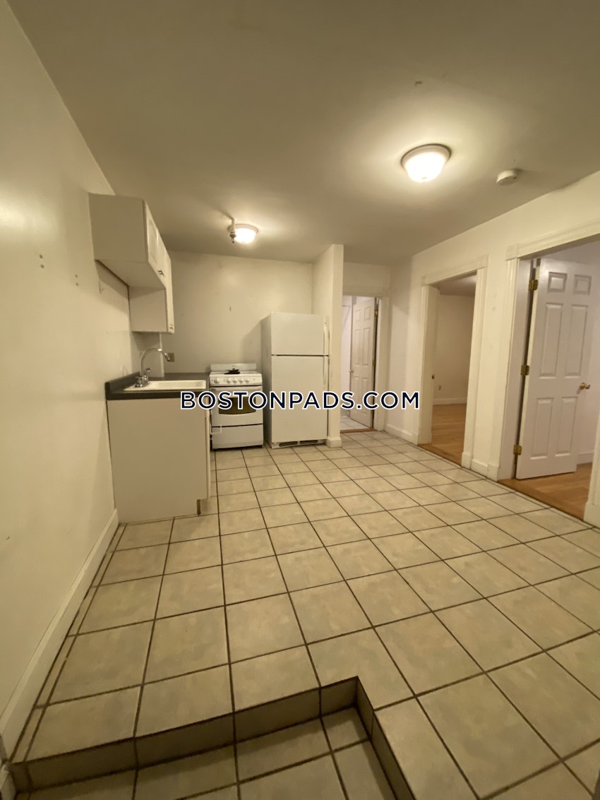 BOSTON - FENWAY/KENMORE - 1 Bed, 1 Bath - Image 14