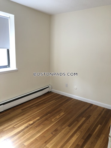 Boston - 2 Beds, 1 Baths