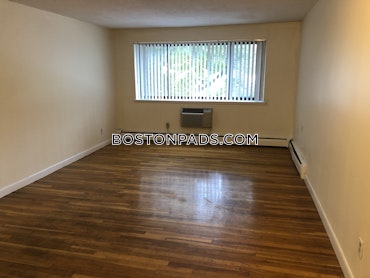 Boston - 2 Beds, 1 Baths