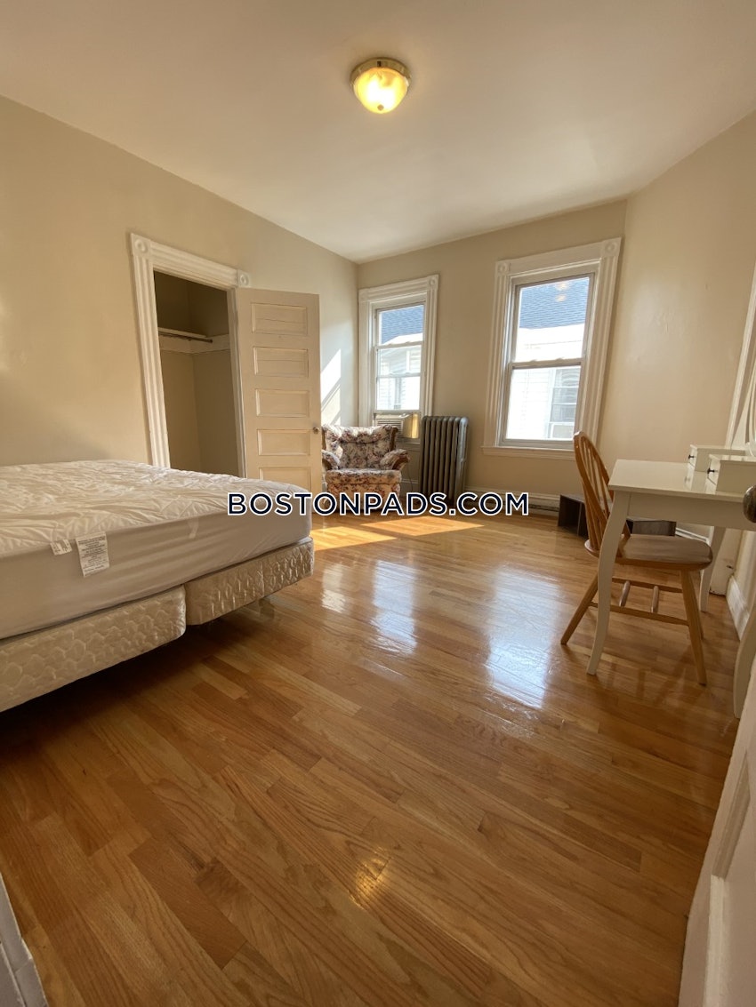 BOSTON - DORCHESTER - SAVIN HILL - 3 Beds, 1.5 Baths - Image 12