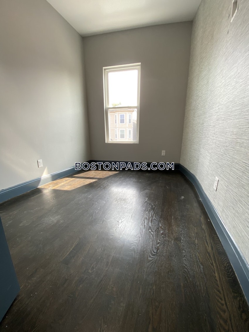 BOSTON - SOUTH BOSTON - ANDREW SQUARE - 4 Beds, 2 Baths - Image 17