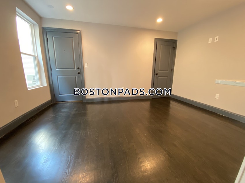 BOSTON - SOUTH BOSTON - ANDREW SQUARE - 4 Beds, 2 Baths - Image 15