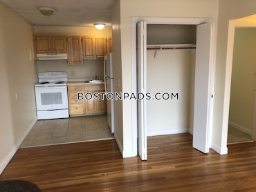 Boston - 1 Beds, 1 Baths